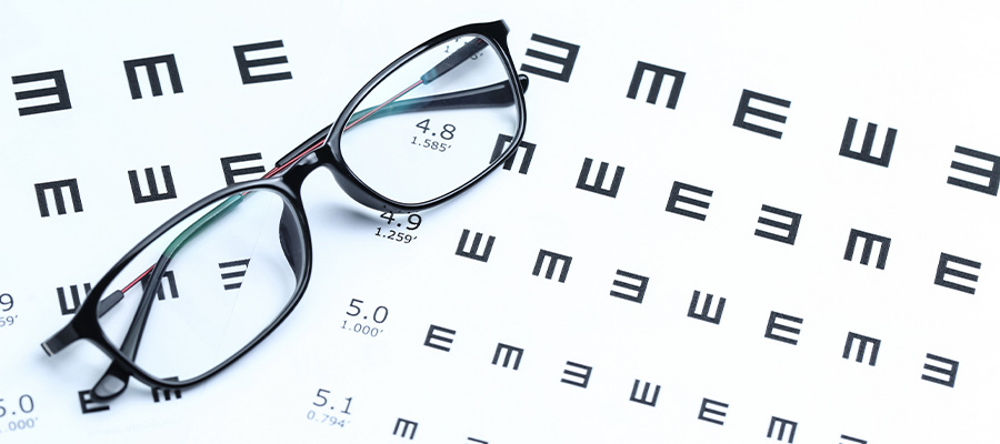 Проверяем зрение каждые полгода: почему так часто?
