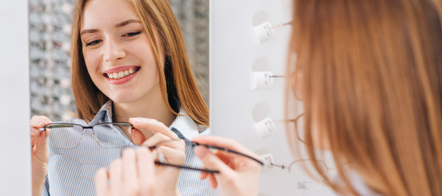 Как выбрать очки для круглого лица?