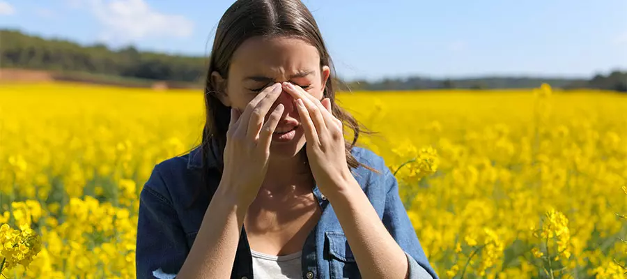 Почему возникает демодекоз