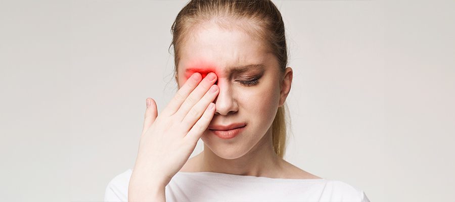 Офтальмолог, окулист и оптик-оптометрист — в чем отличие? Офтальмолог, окулист и оптик-оптометрист — в чем отличие?