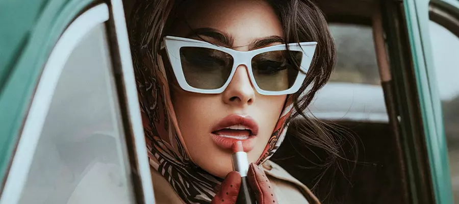 Новая коллекция солнцезащитных очков 2023: разбираемся в трендах