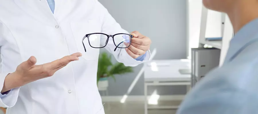 офисные очки за и против