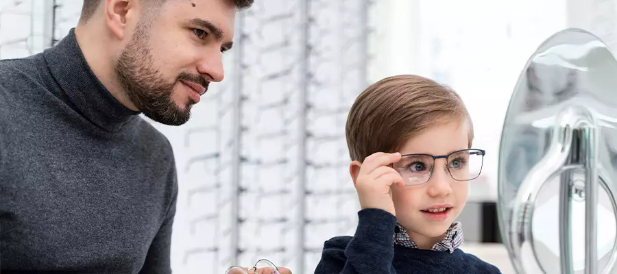 Проверяем зрение каждые полгода: почему так часто?