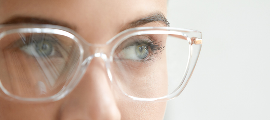 Очки без диоптрий как модный аксессуар