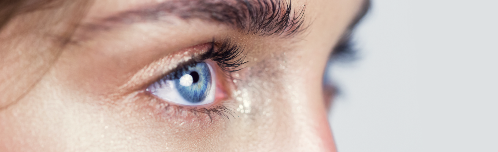 Голубые глаза