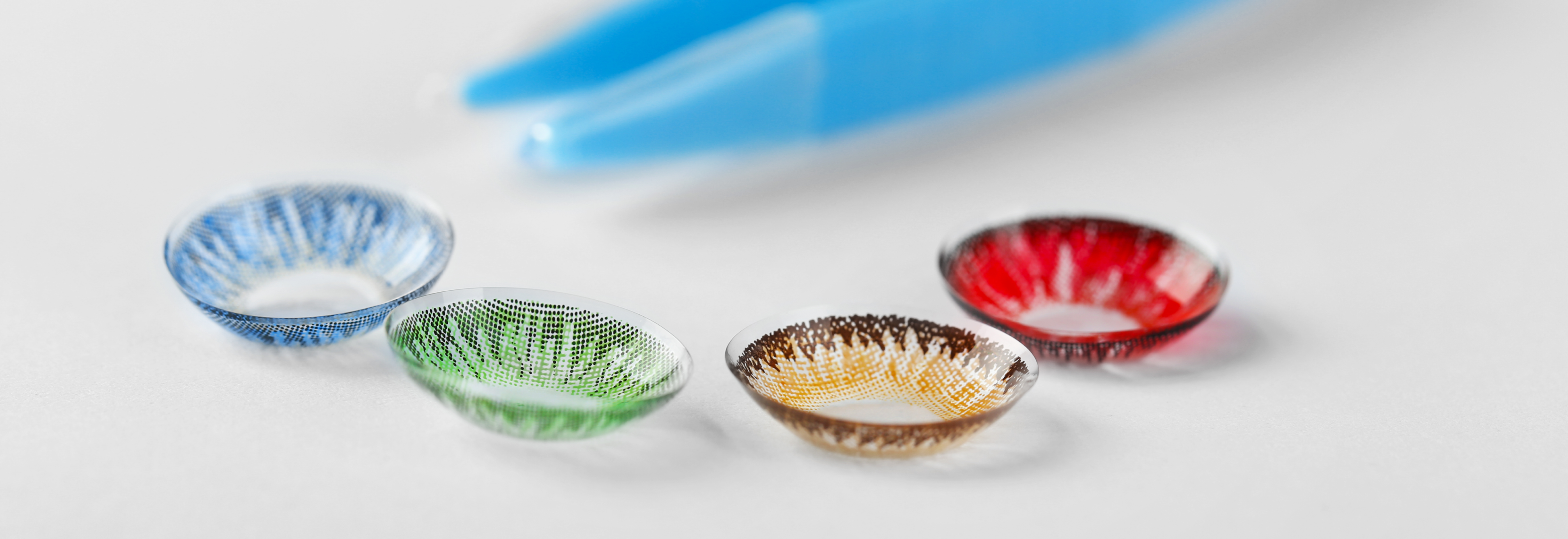 Оттеночные и цветные линзы: виды и правила подбора