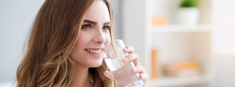 Синдром сухого глаза: причины, симптомы и лечени