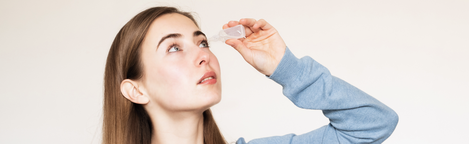 Слезятся глаза: причины, лечение и когда пора к врачу-офтальмологу