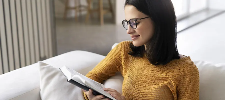 Бумажные или электронные книги: что безопасней для глаз