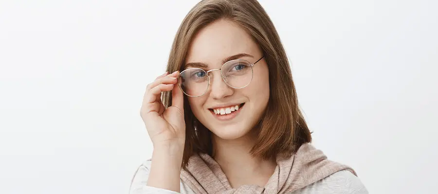Как выбрать очки для круглого лица?