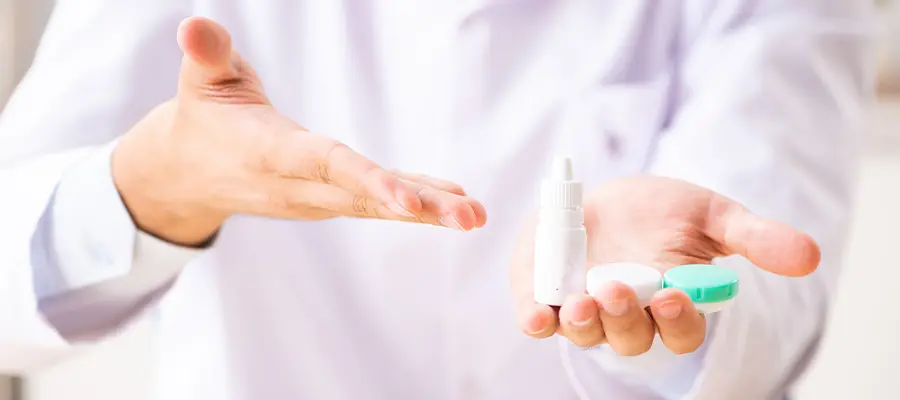 Как правильно ухаживать за контактными линзами: инструкция к действию