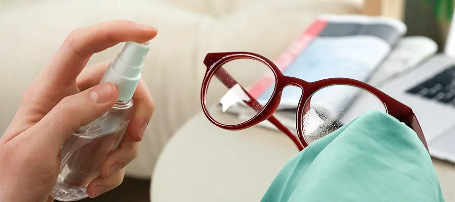 Очки без диоптрий как модный аксессуар