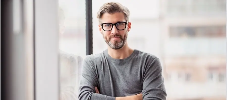 Мужские образы 2024: выбираем модные оправы