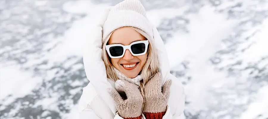 Солнцезащитные очки зимой: как носить «Ленноны» и «Авиаторы»