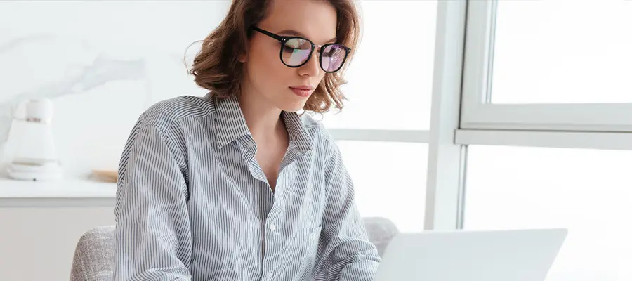 Синий свет: так ли он вреден?