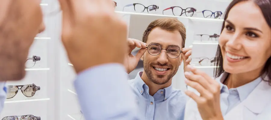 Мужские образы 2024: выбираем модные оправы