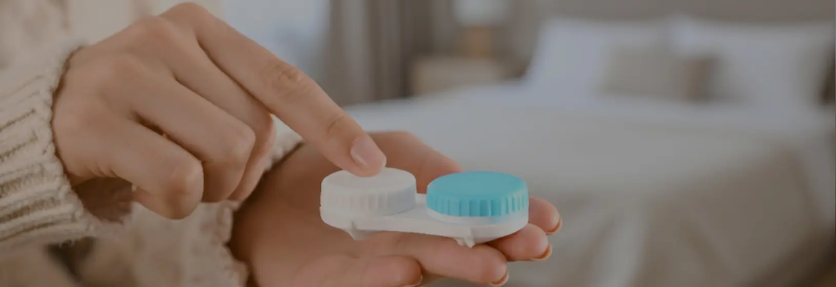 Контейнеры для линз: как выбрать и когда менять