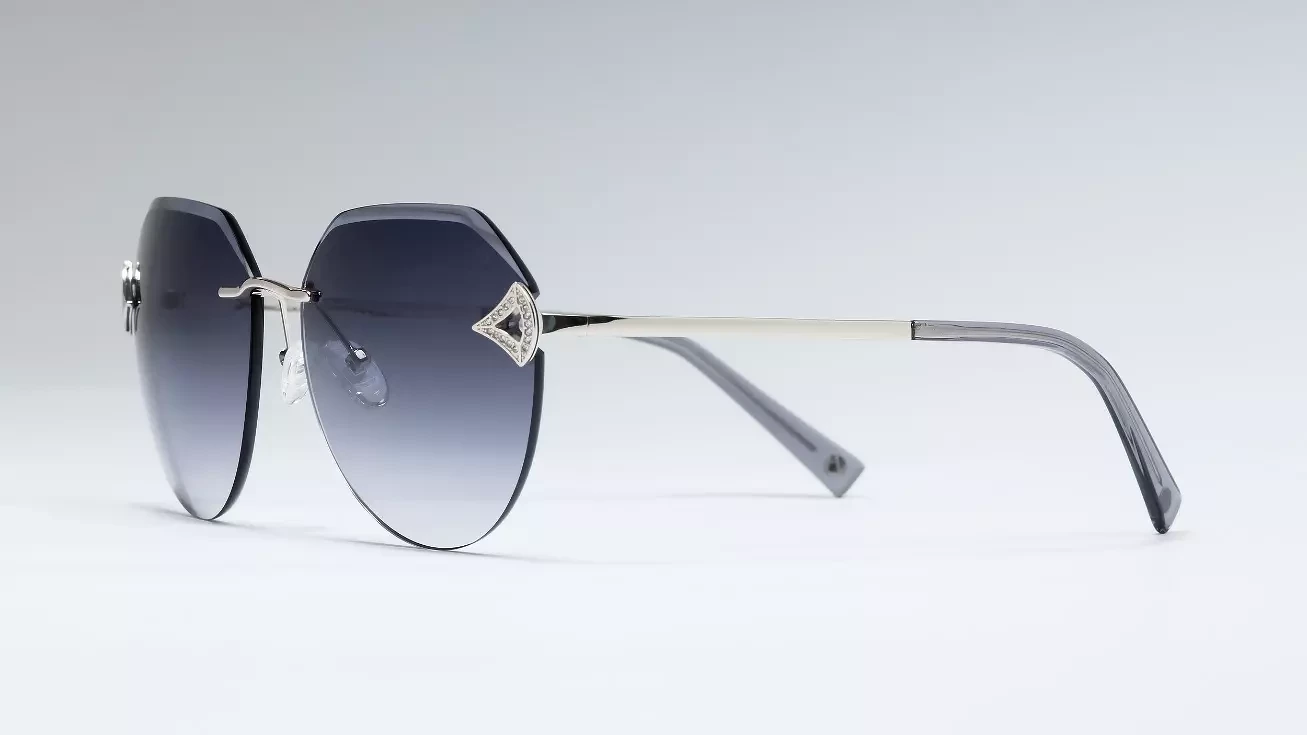 Солнцезащитные очки Lucia Valdi 116 17G