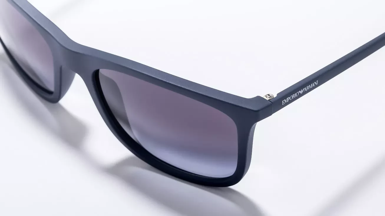 Солнцезащитные очки Emporio Armani 0EA4155 50888G