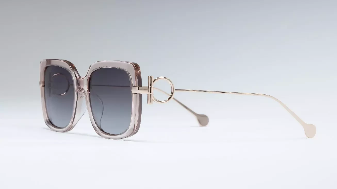 Солнцезащитные очки Lucia Valdi 113 26P