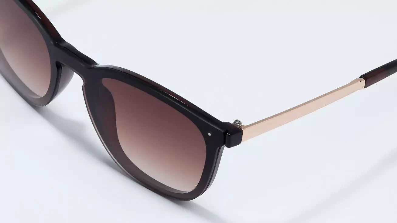 Солнцезащитные очки Bliss 20015 C1