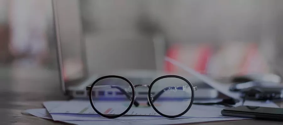 Офисные очки: за и против