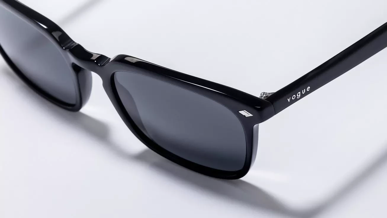 Солнцезащитные очки VOGUE 0VO5347S W44/87