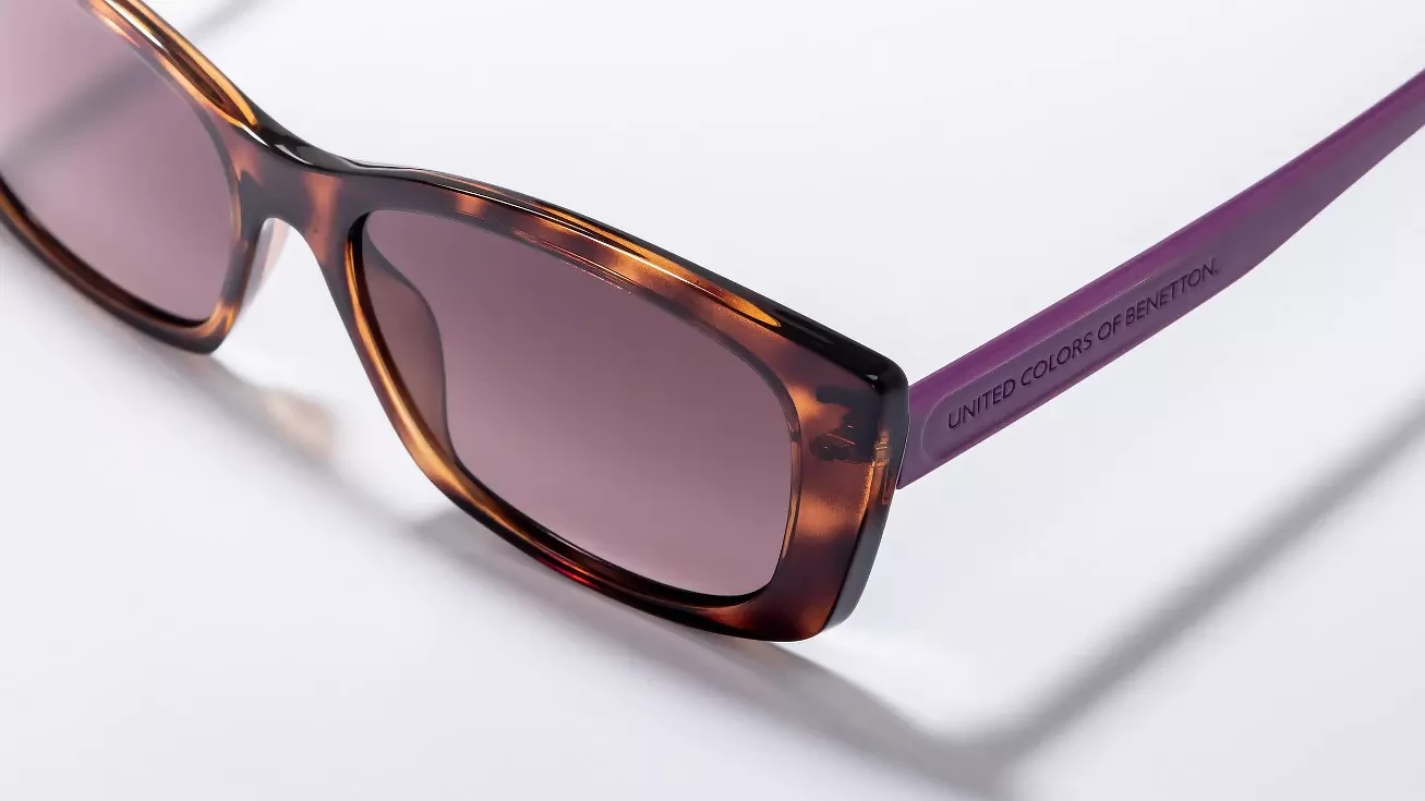 Солнцезащитные очки Benetton BE5025 112