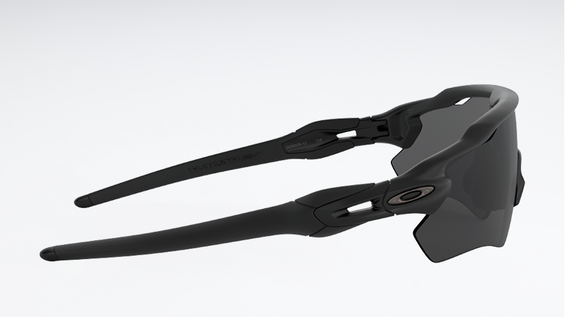 Солнцезащитные очки OAKLEY 0OO9208 920812