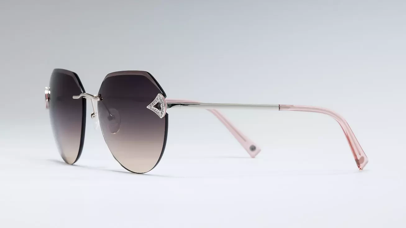 Солнцезащитные очки Lucia Valdi 116 36B