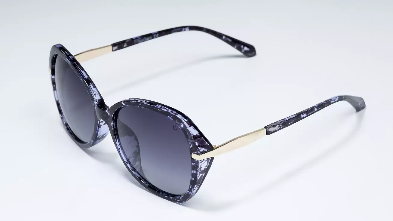 Солнцезащитные очки Lucia Valdi 105 29B