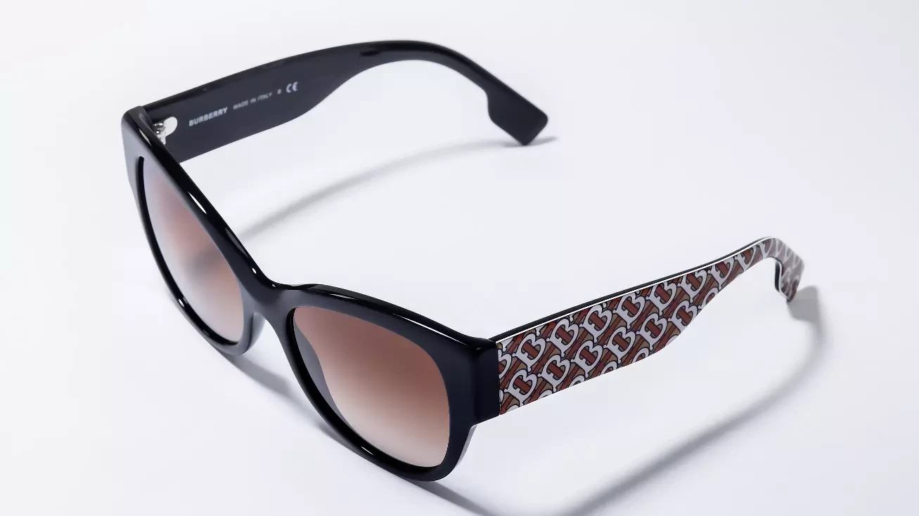 Солнцезащитные очки BURBERRY 0BE4294 382013