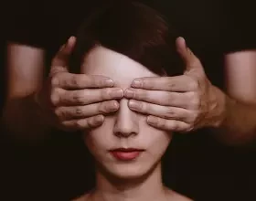 5 привычек, которые портят зрение