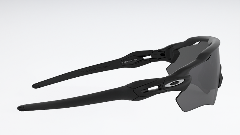 Солнцезащитные очки OAKLEY 0OO9208 920851
