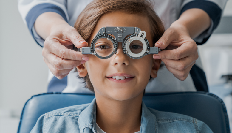 Проверка зрения у детей
