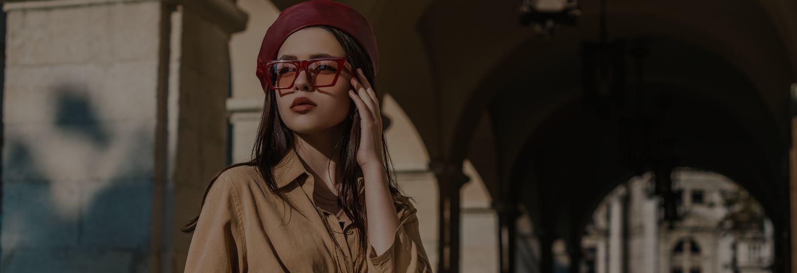 Модные женские очки весны и лета 2022