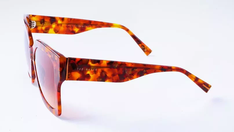 Солнцезащитные очки TED BAKER 1666 106