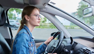 С каким зрением нельзя сдавать на права: нормы и медицинские ограничения