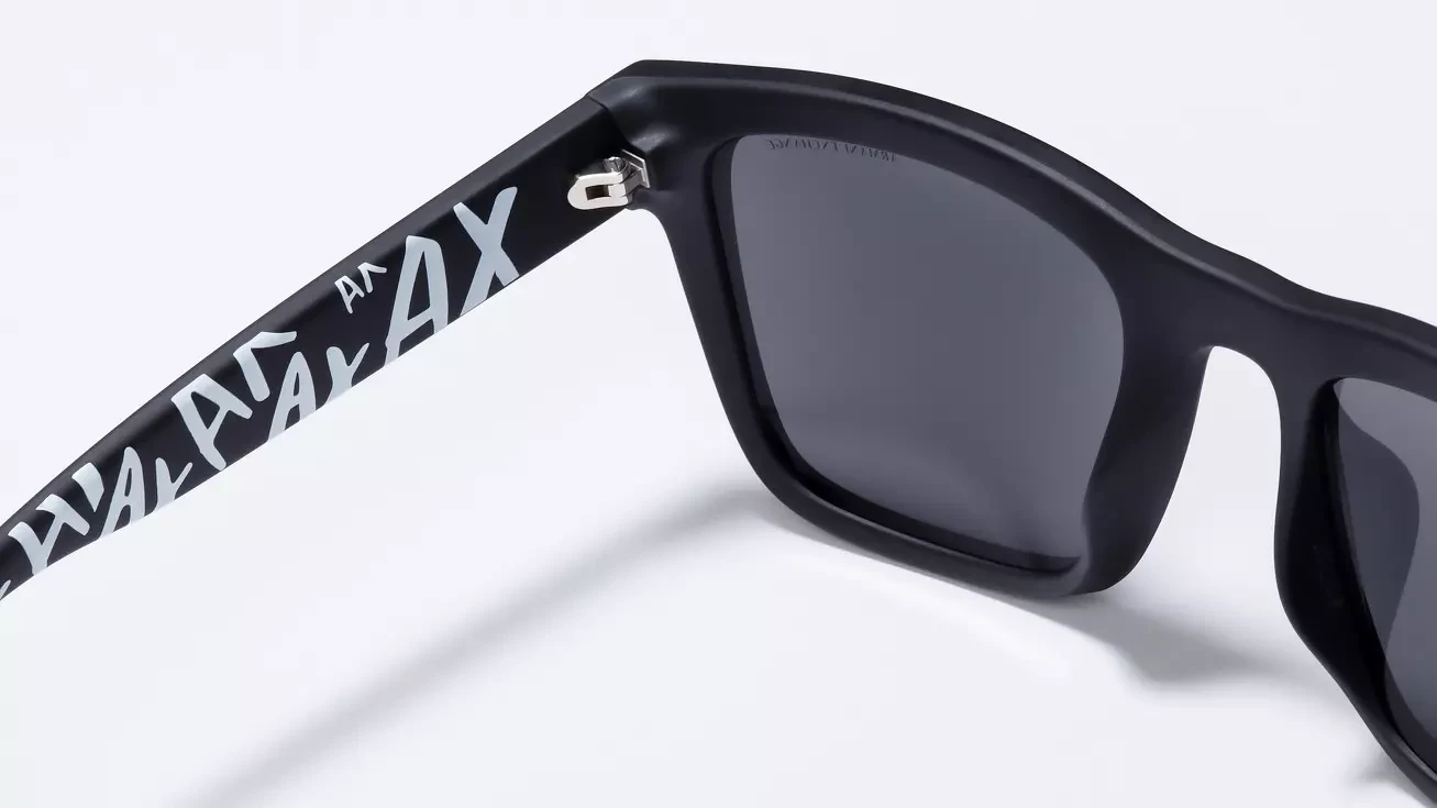 Солнцезащитные очки Armani Exchange 0AX4088S 802987