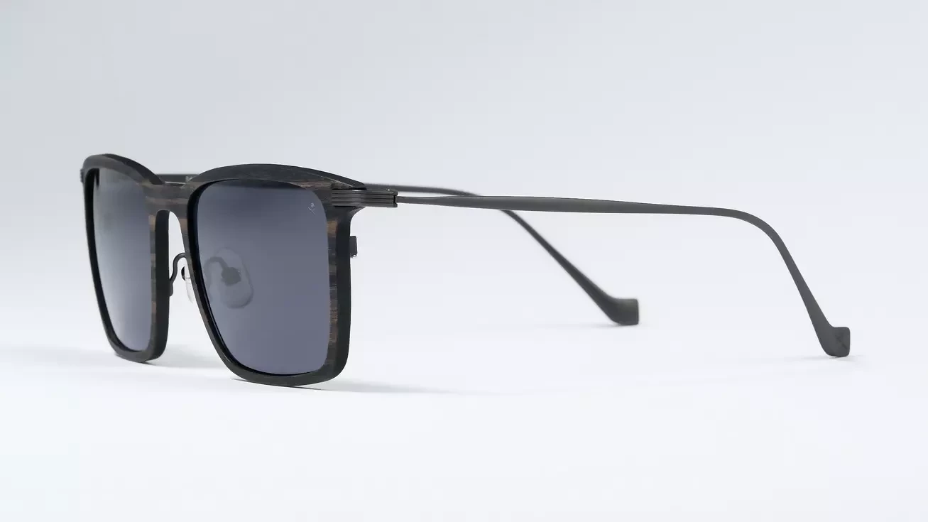 Солнцезащитные очки HACKETT BESPOKE 858 101