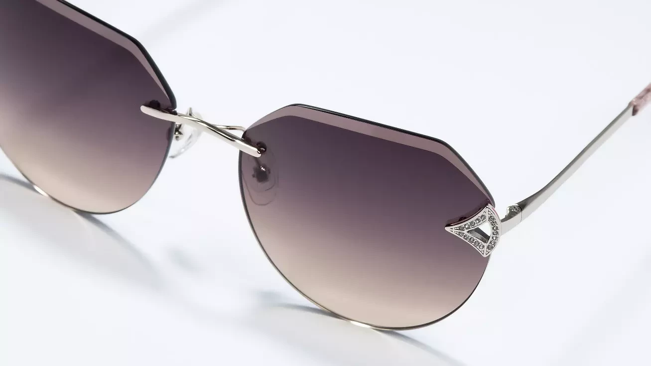 Солнцезащитные очки Lucia Valdi 116 36B