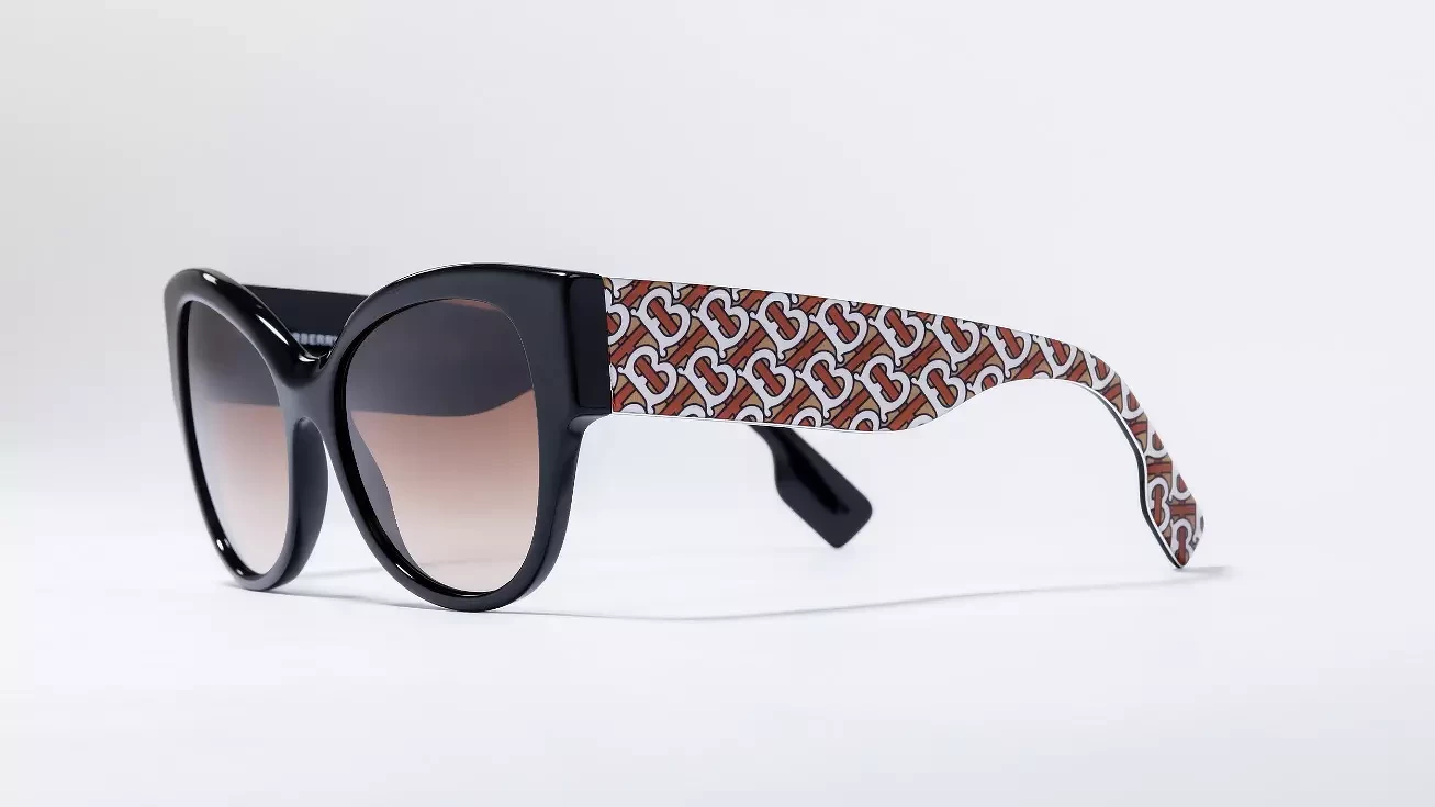 Солнцезащитные очки BURBERRY 0BE4294 382013