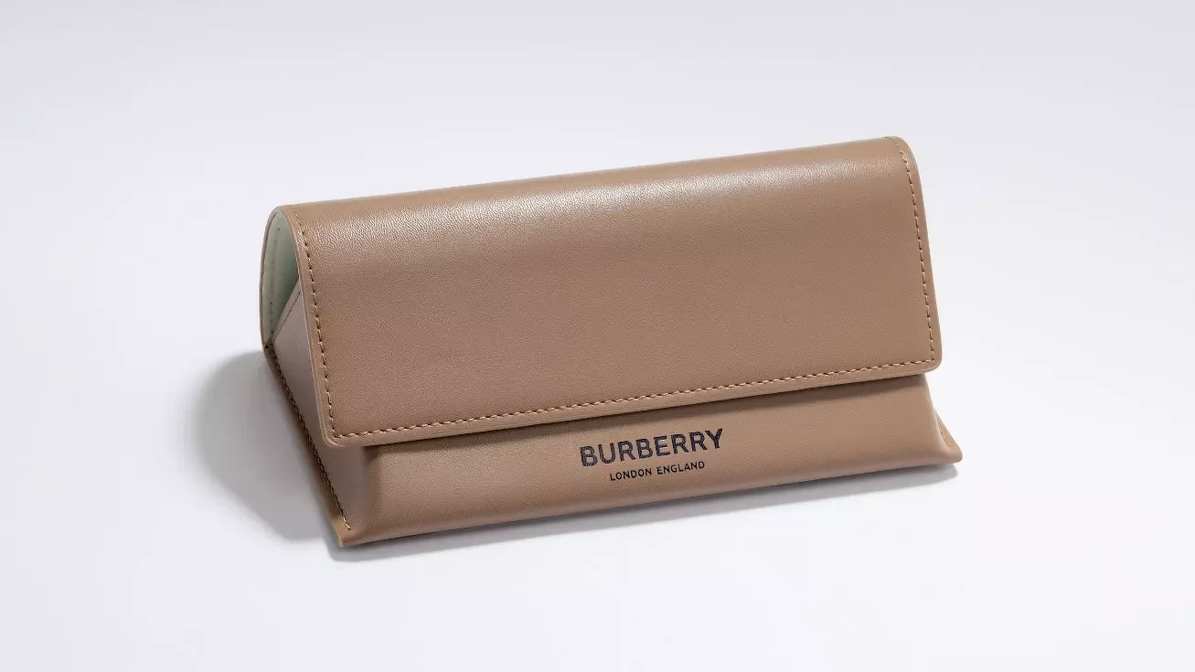 Солнцезащитные очки BURBERRY 0BE4324 30018G
