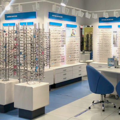 «Очкарик» на улице Александра Покрышкина